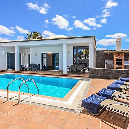 Holiday home Awesome In With Sauna Playa Blanca (Lanzarote)